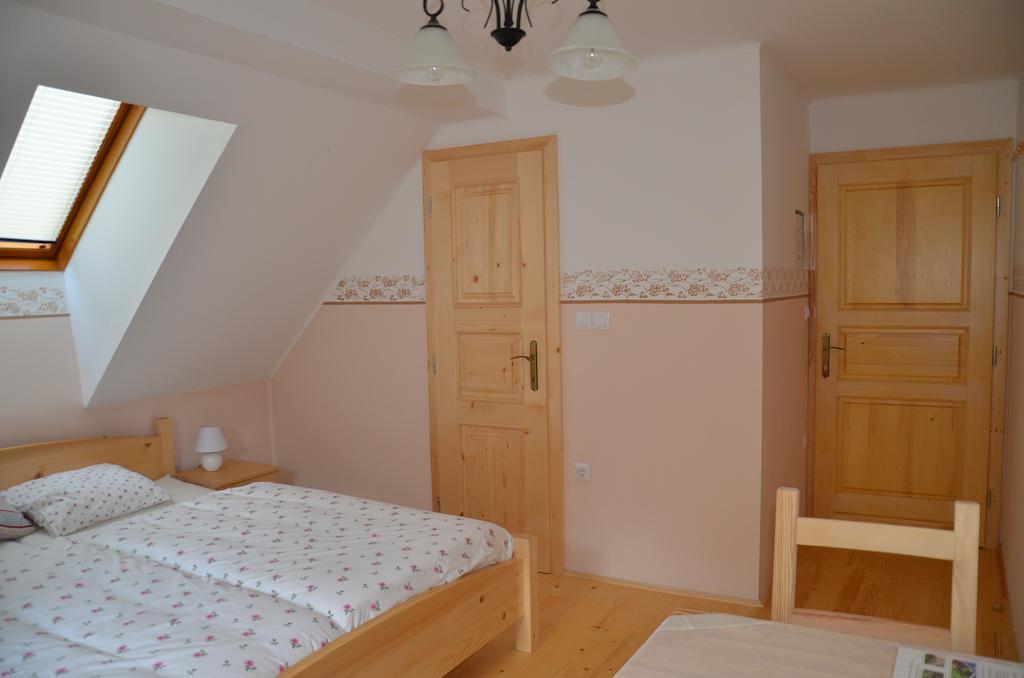 Farmhouse Stiftar Solčava Habitación foto